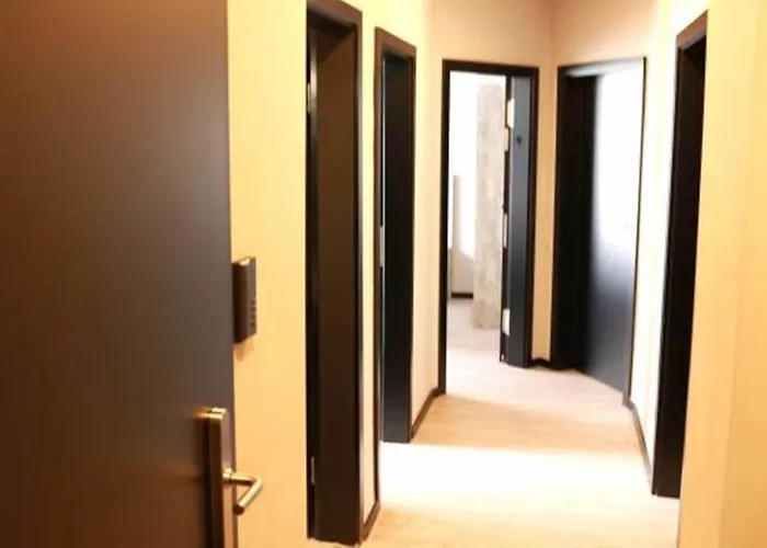 Urban Self Check-in Hotel 2*