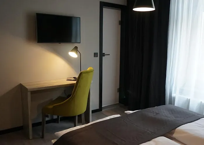 Urban Self Check-in Hotel 2*